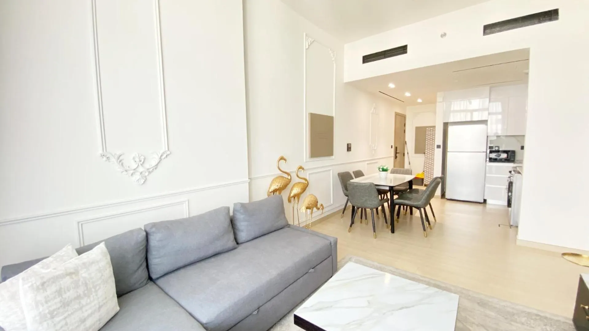 Apartment Rbe 16Th Floor Wonderland 2Bd Binghatti Luna Jvc Dubai