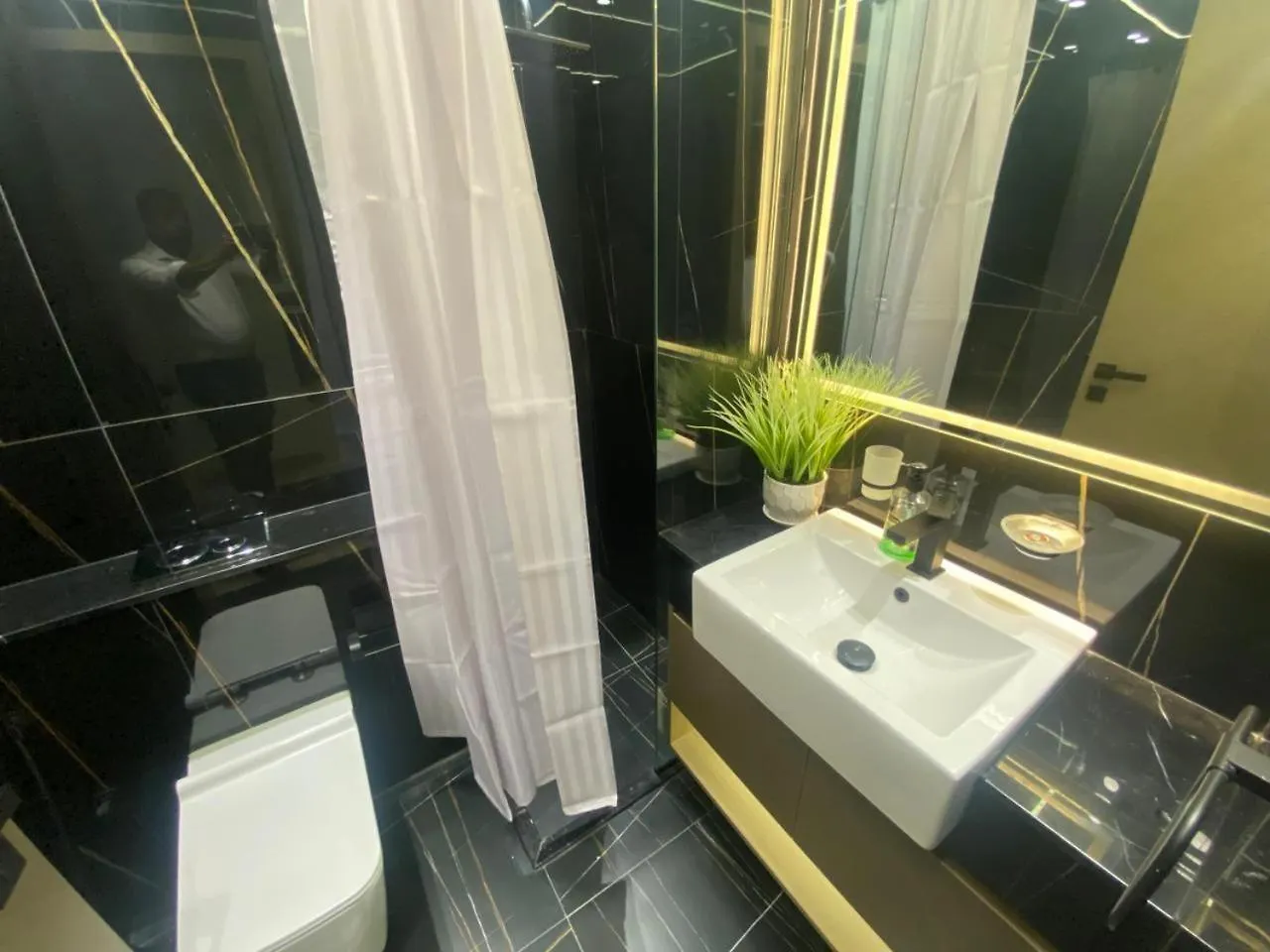 Apartment Rbe 16Th Floor Wonderland 2Bd Binghatti Luna Jvc Dubai